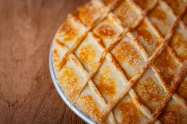 Elmalı tart tatlı.