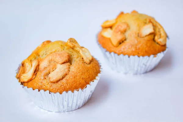 Cupcake à la banane fraîchement cuit . — Photo