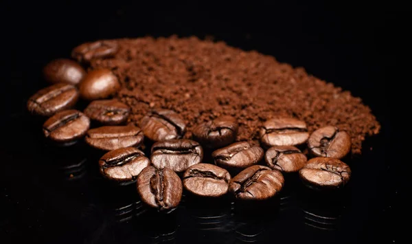 Roasted Espresso Coffee Beans Powder Closeup — Stock Photo, Image