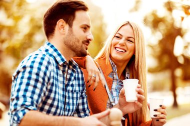 Dışarı zevk çift