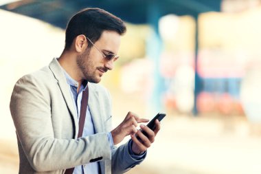 İşadamı demiryolu İstasyonu