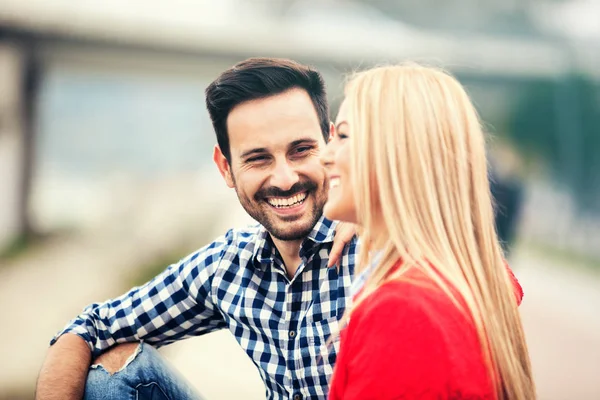 Birbirine aşık çift