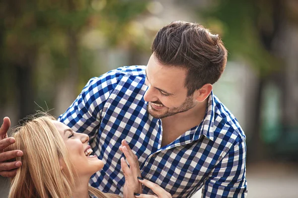 Couple enjoying spring — Stock Photo, Image