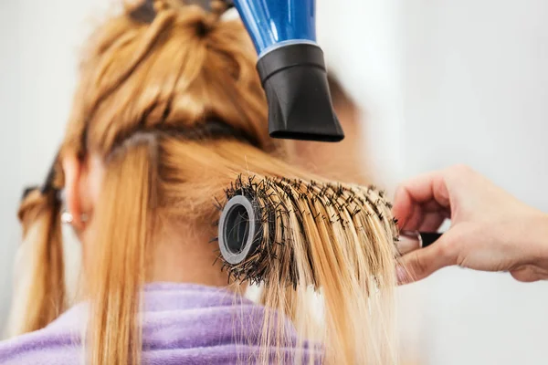 På frisörsalong — Stockfoto