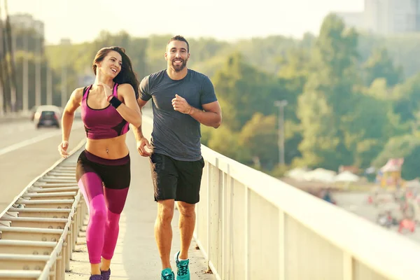 Happy Couple Exercising — Stock Photo, Image