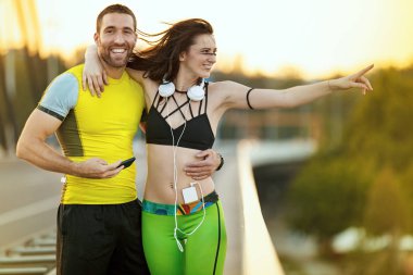 Mutlu çift egzersiz