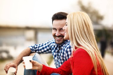 Dışarı zevk çift