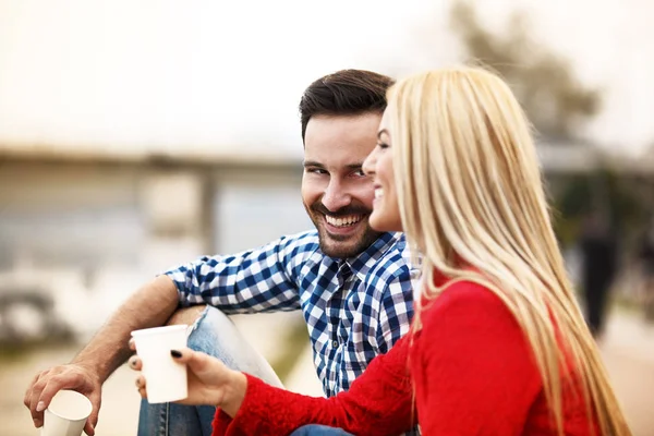 Dışarı zevk çift