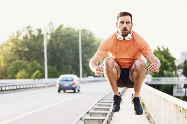 Man is exercising — Stock Photo, Image