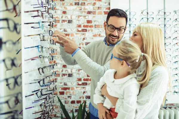Aile optik mağaza
