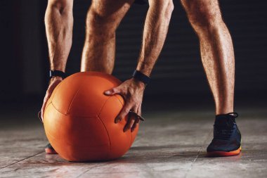 egzersiz yakışıklı genç