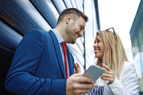 Business people are discussing about project