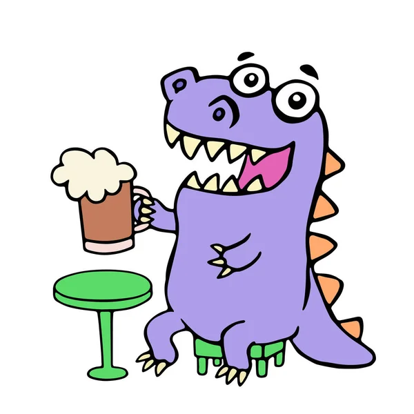 Счастливый фиолетовый дракон сидит с кружкой пива. Векторная иллюстрация . — стоковый вектор