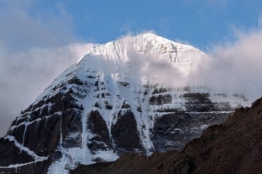 Tibet. Kailash dağının kuzey cephesi.