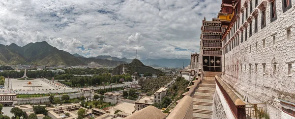 Lhasa Tibet 'in başkentidir..