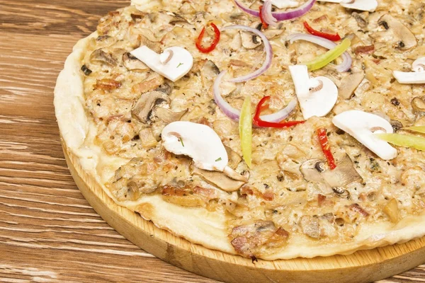 Pyszne świeże pizze — Zdjęcie stockowe