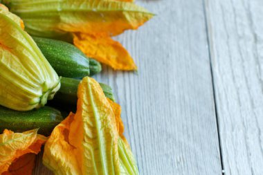 kabak ve kabak çiçekleri 