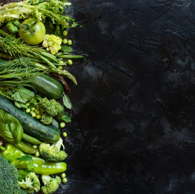 Yeşil sebzeler kenarlık