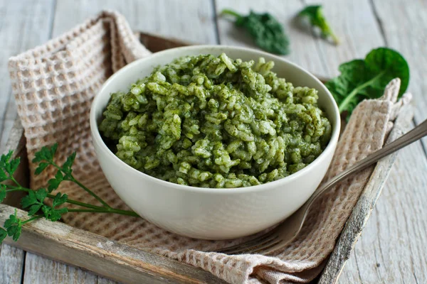 Risotto con crema de espinacas — Foto de Stock