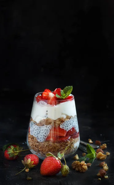 Chia pudink jahodový parfait — Stock fotografie
