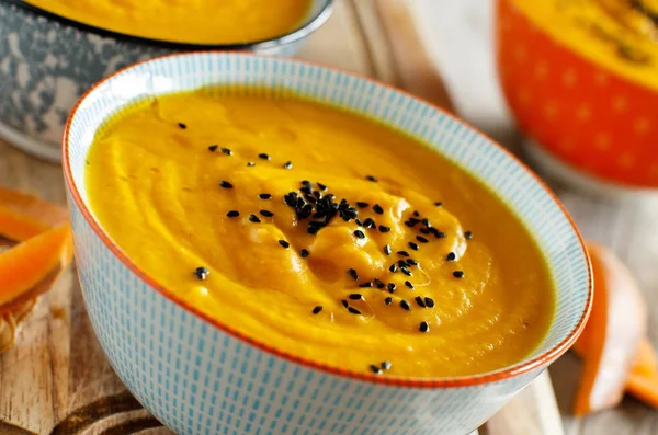 Fresh pumpkin soup — Stock Photo, Image