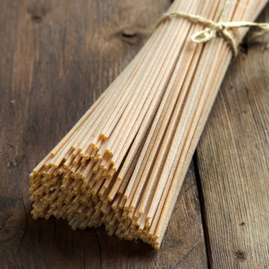 Kepekli spagetti 