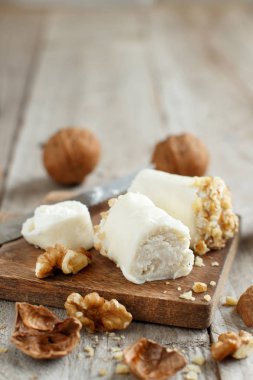 İtalyan mozzarella çubuğu ricotta ile doldurulmuş