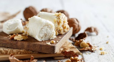 İtalyan mozzarella çubuğu ricotta ile doldurulmuş