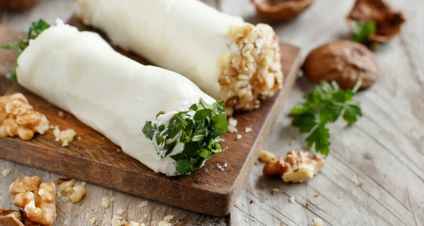 İtalyan mozzarella çubuğu ricotta ile doldurulmuş