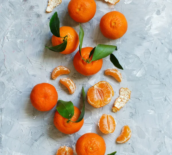 Mandariner med blad — Stockfoto