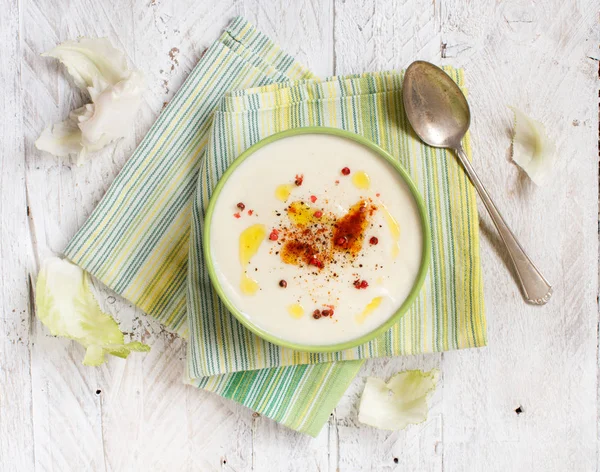 Creamy cauliflower soup — Stock Photo, Image