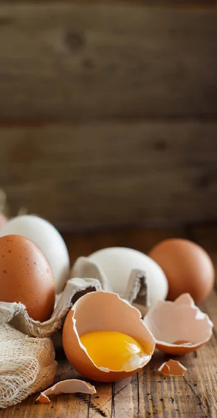 Chicken eggs in a box — Stock Photo, Image