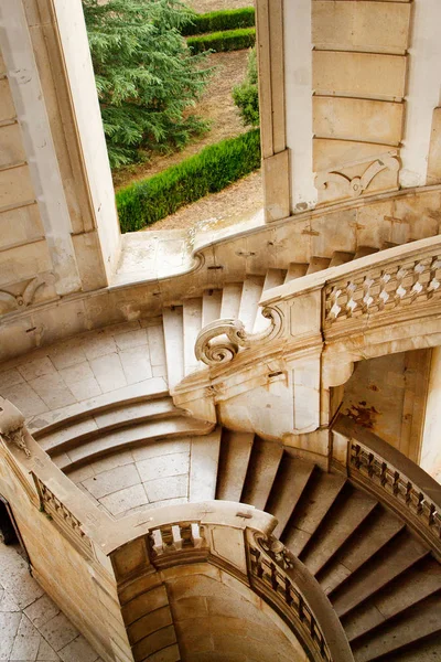 Merdivenler, Padula 'daki Saint Lawrence Charterhouse Manastırı. — Stok fotoğraf