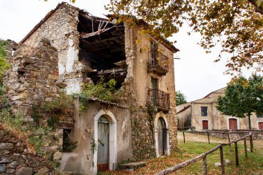 Roscigno Vecchio - Cilento 'daki hayalet şehir