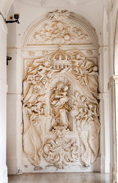 Marble Madonna Statue, Saint Lawrence Charterhouse Monastery in — Stock Photo, Image