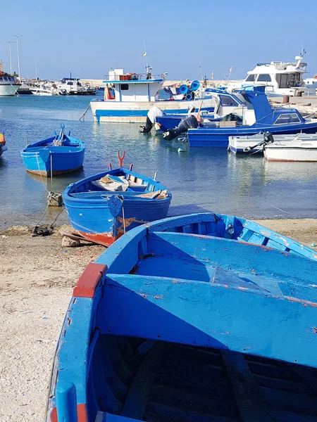 Pequeños Barcos Pesca Puerto Savelletri Puglia Italia — Foto de Stock