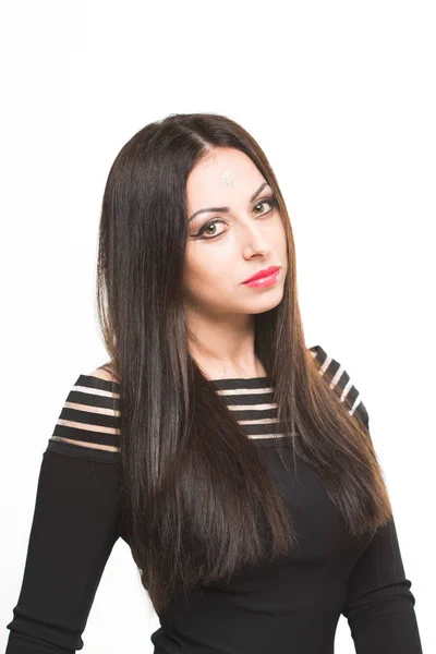 Mujer en vestido negro — Foto de Stock