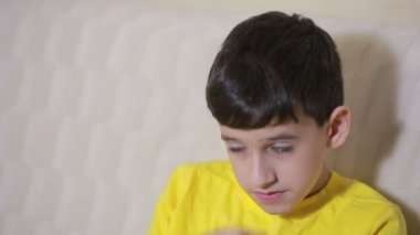 Çocuk onun çivi obsesif-kompulsif bozukluk, çocuk psikolojisi ısırma