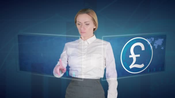 Zakenvrouw maakt een financiële analyse op touchscreens. Gbp Britse pond — Stockvideo