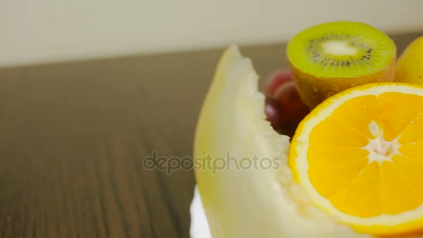 Meyve close-up, sağlıklı yaşam, diyet kavramı. — Stok video