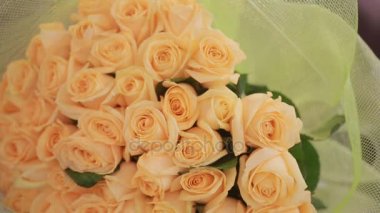 nazik büyük Şeftali güller, buket yakın çekim