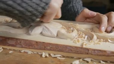 El zımpara ahşap süs eşyaları, dekoratif elemanları,
