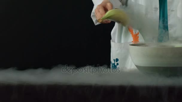 Frozen in liquid nitrogen — Stock Video