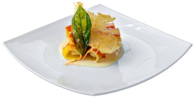 Beyaz arka plan üzerinde izole cannelloni