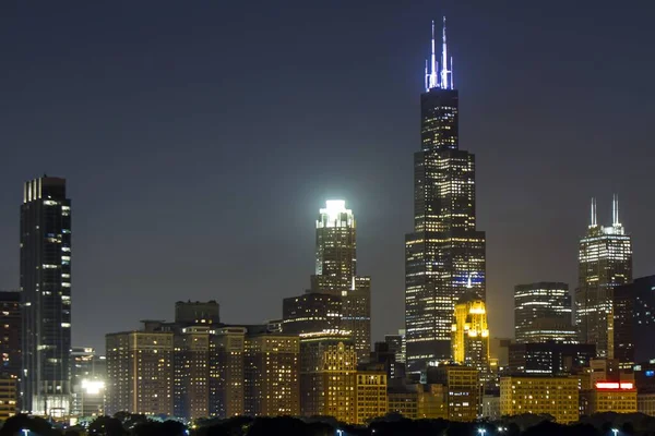 Hermosa Vista Del Horizonte Chicago Por Noche Illinois —  Fotos de Stock