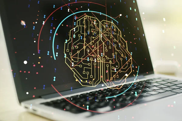 Концепция креативного искусственного интеллекта с человеческим мозгом на фоне современного ноутбука. Мультиэкспозиция — стоковое фото