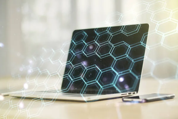 Kreativ abstrakt teknik skiss med hexagon rutnät på modern bärbar bakgrund, framtida teknik och AI koncept. Dubbel exponering — Stockfoto
