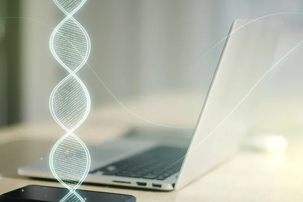 Conceito criativo com ilustração de símbolo de DNA no fundo do laptop moderno. Conceito de pesquisa de genoma. Multiexposição — Fotografia de Stock