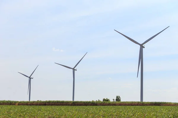 Parc d'éoliennes sur la colline. Production d'électricité, Thaïlande — Photo