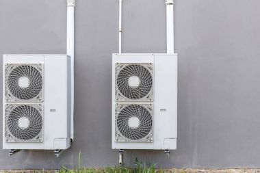 Klima kompresör duvar yüklü